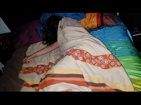 ❤️ Anak tiri memarahi ibu tirinya yang masih muda saat dia tidur. ❌ Porno fb pada kami id.sexonfire.ru ️❤